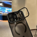 Coque téléphonique avec support de lentille métallique et protecteur de lentille intégré