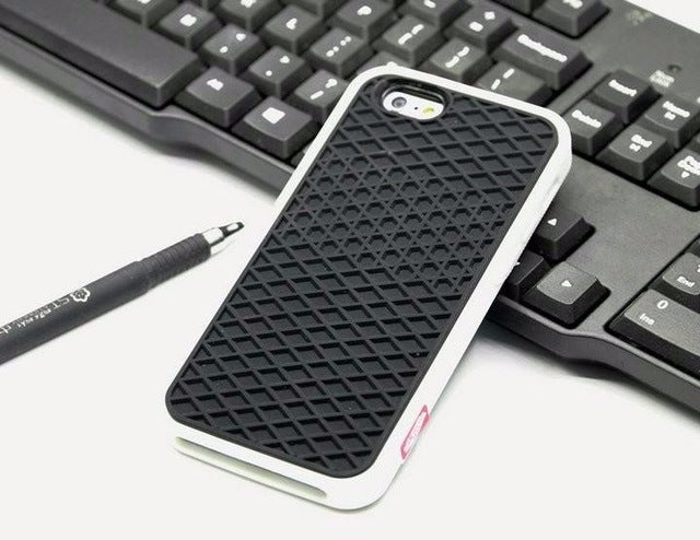 Étui de téléphone en silicone à semelle de gaufre