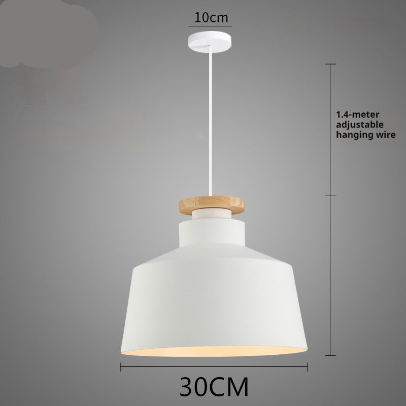 Chandelier en fer brut de style nordique