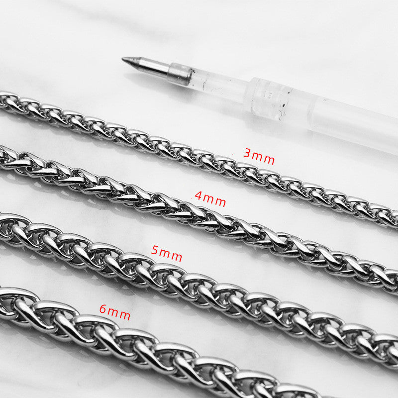 Colliers en acier titane pour hommes