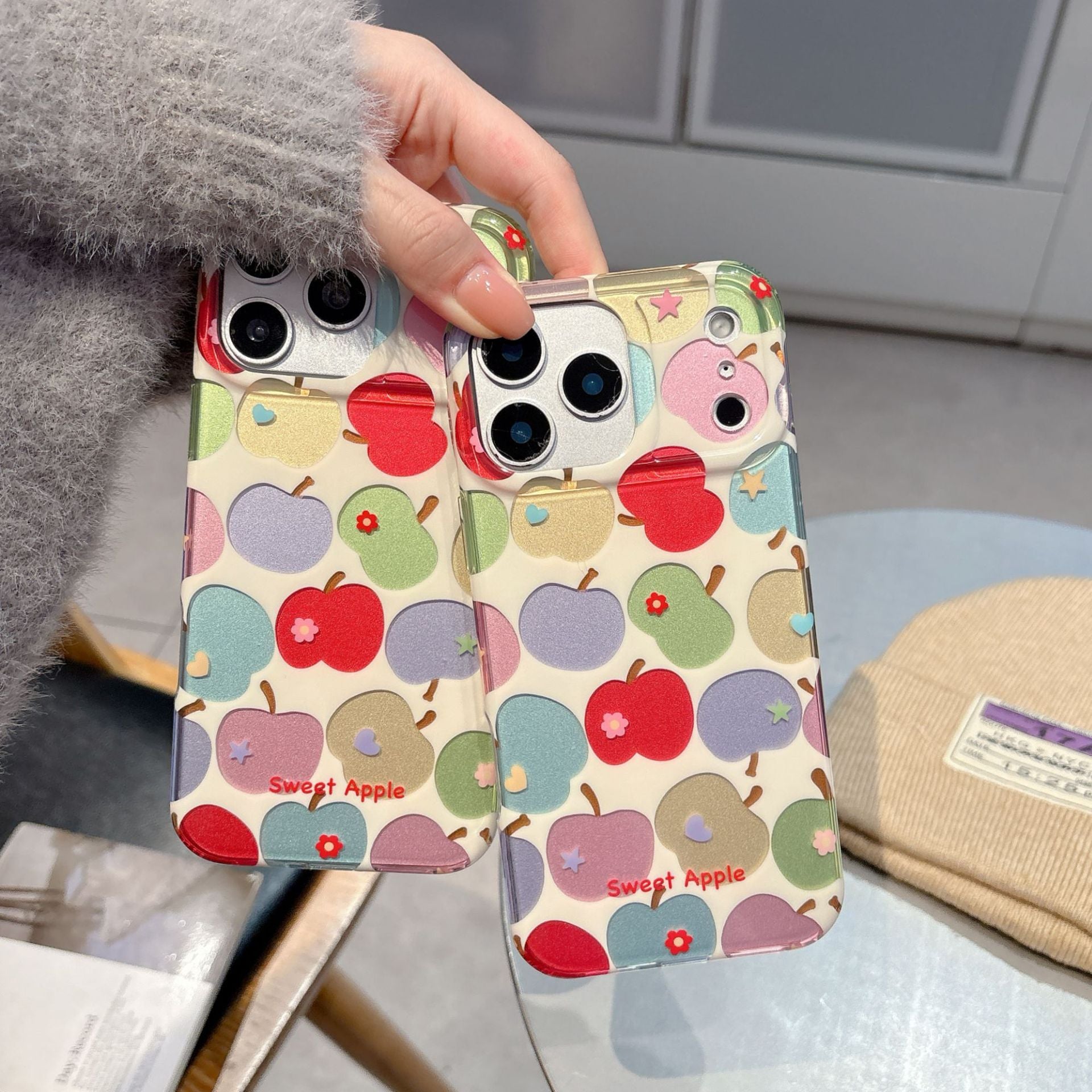Étui de téléphone à fleurs couleur électroplaqué