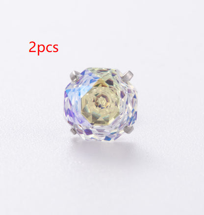 Boucles d'oreilles haut de gamme, brillantement réfléchissantes Octagonal Millennium Cubic Zirconia Stud