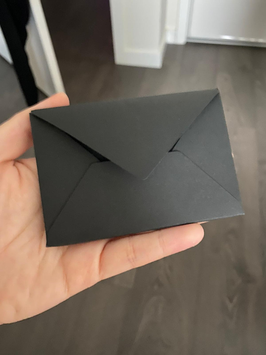 Enveloppe noire