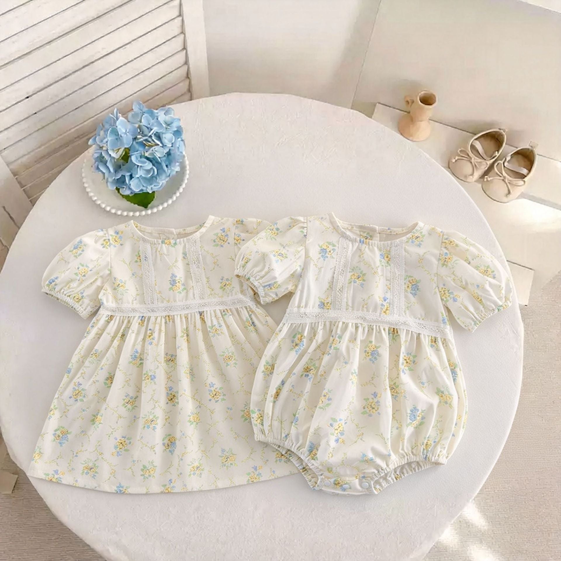 Été style coréen bébé fille Romper avec une impression florale