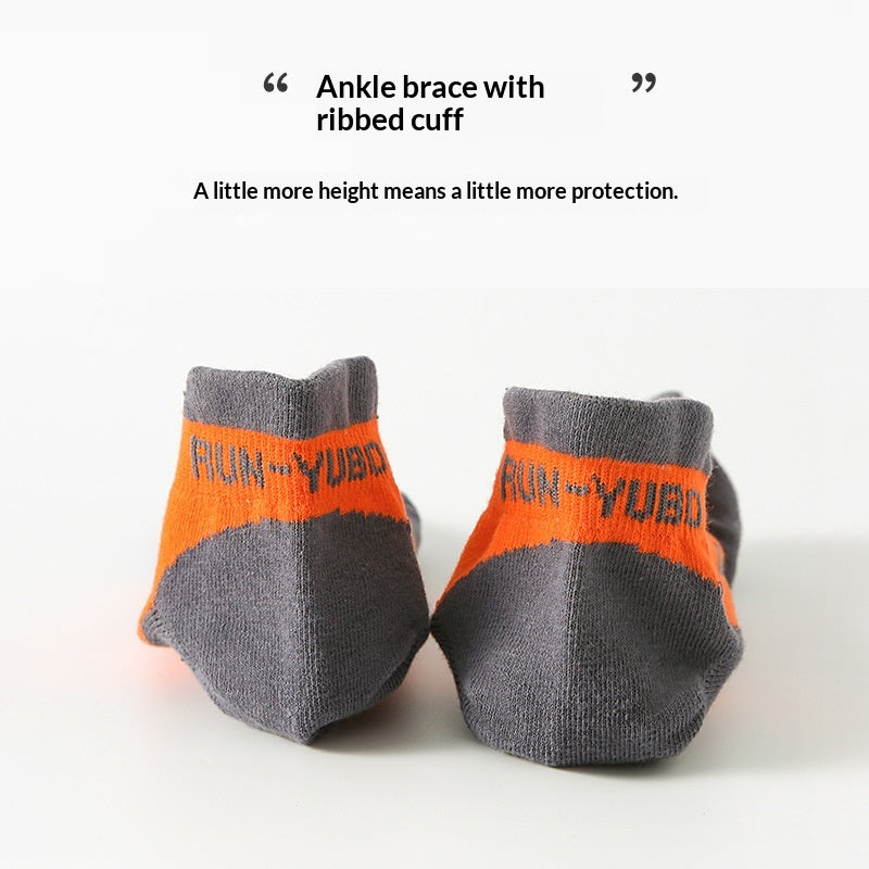 Chaussettes de mesh respirables de grande taille en été