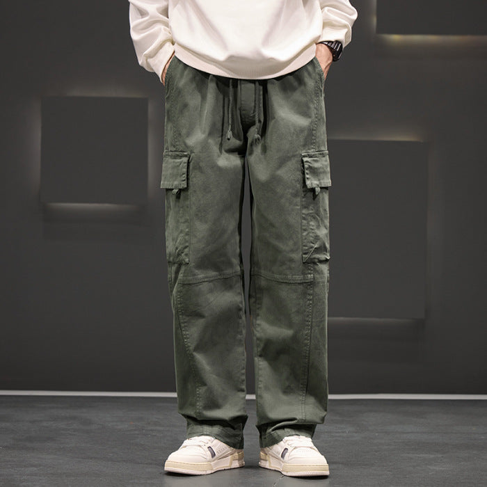 En automne et en hiver, les pantalons de fret surdimensionnés