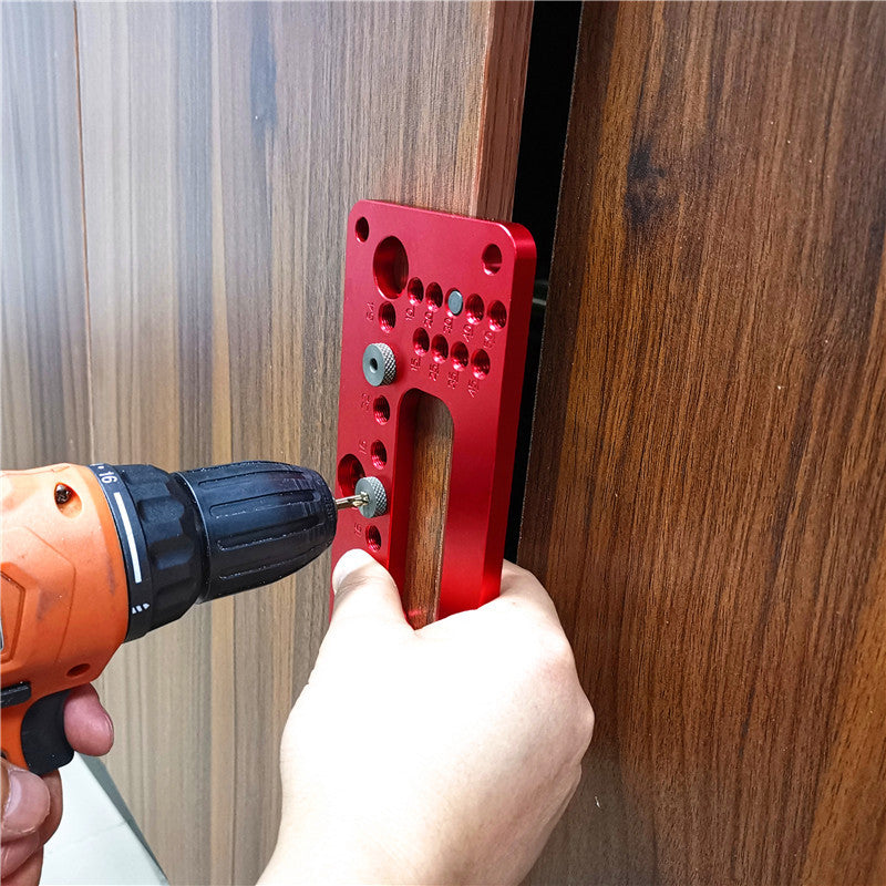 Poinçon de positionnement de la poignée de porte à bois