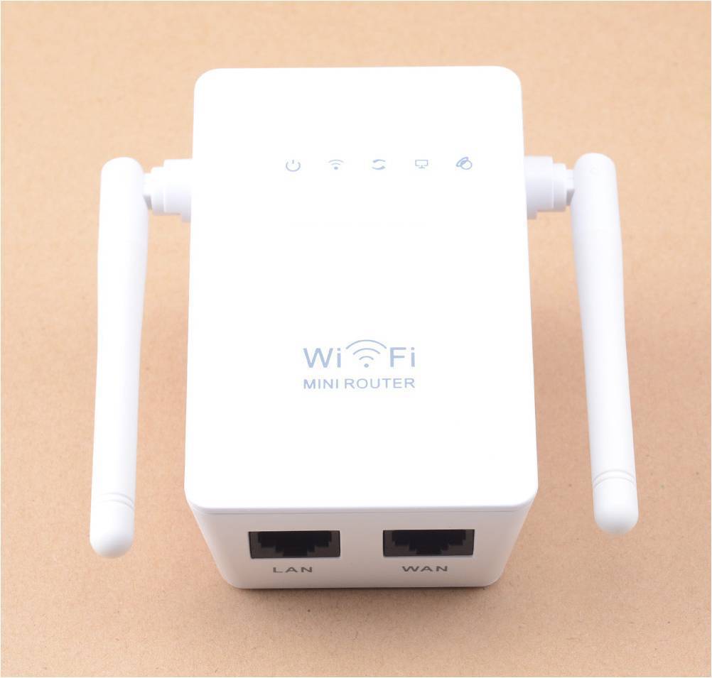 Double Antenne Dual Network Port Répéteur WIFI