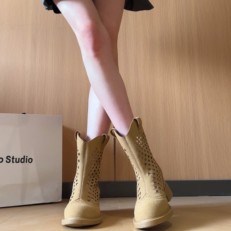 Bottes fraîches perforées pour femmes