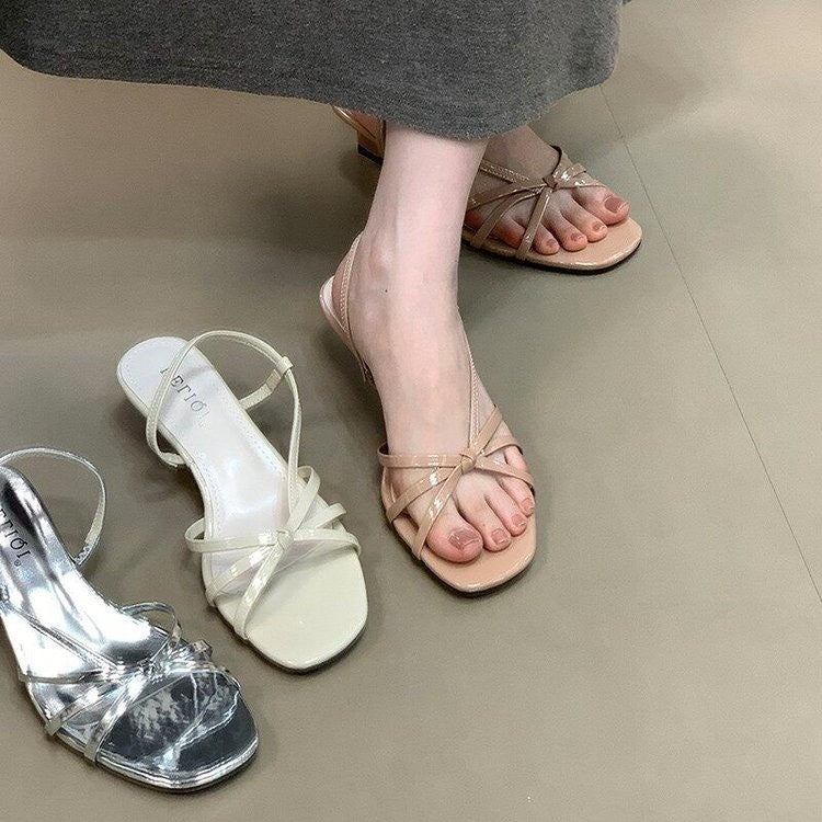 Femmes Sangle mince en argent élégant Sandales de talon de bord