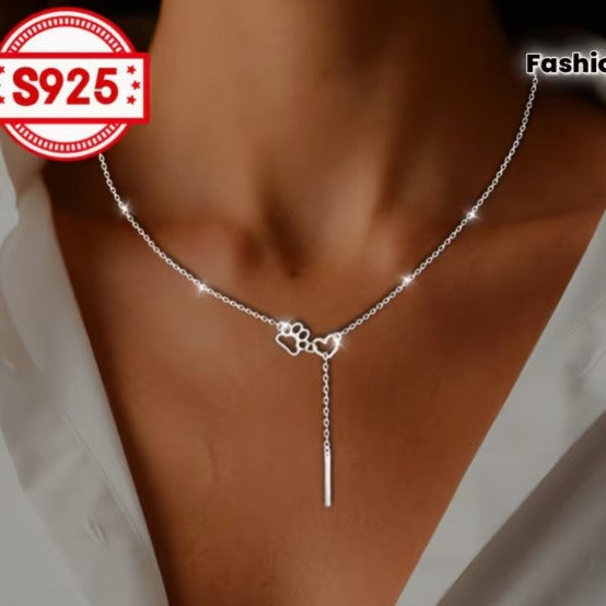 Collier de coeur en forme de pince de chat en carré pour les femmes