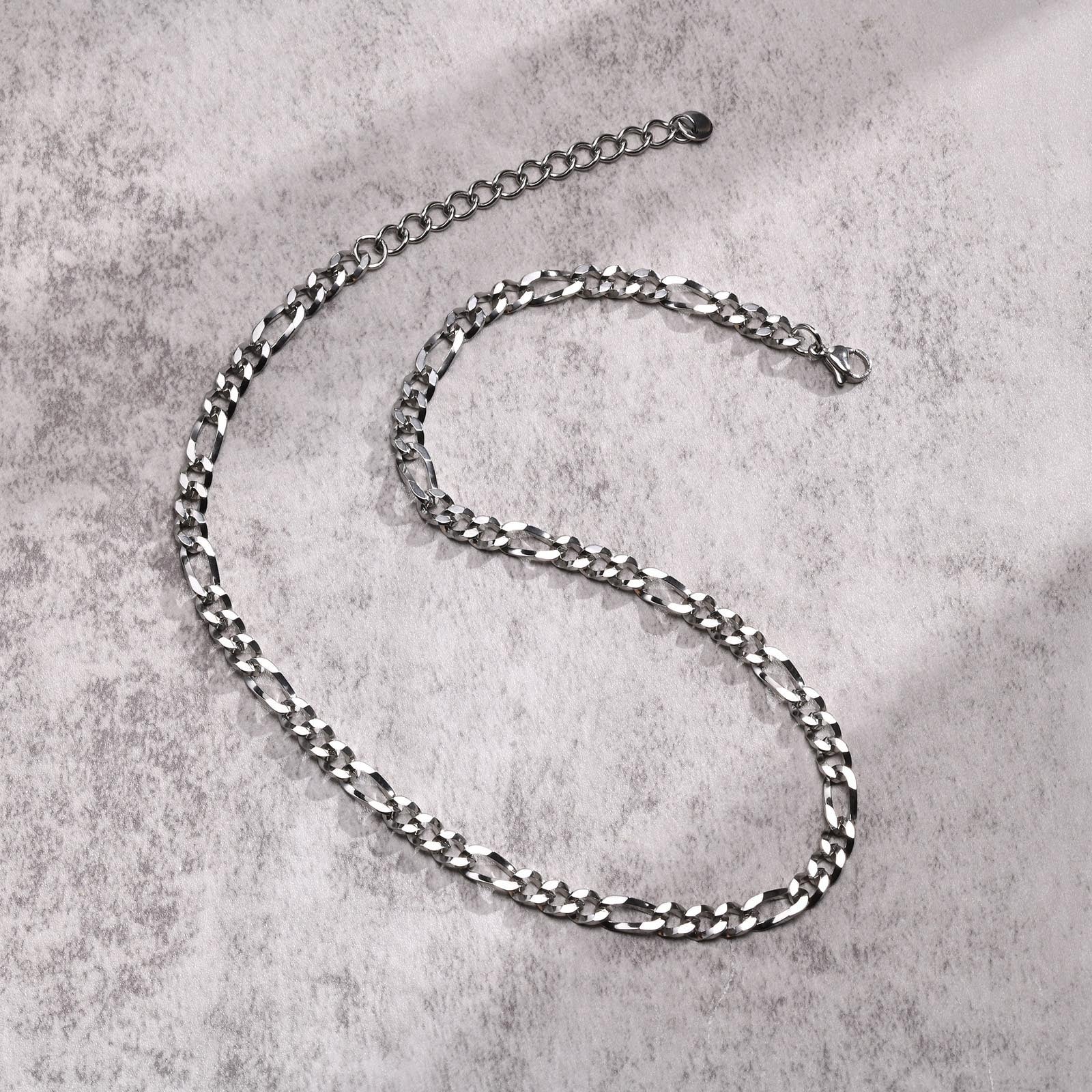 Collier en acier inoxydable pour hommes