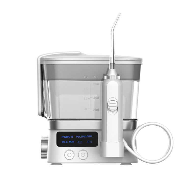 Irrigateur oral portatif à usage domestique