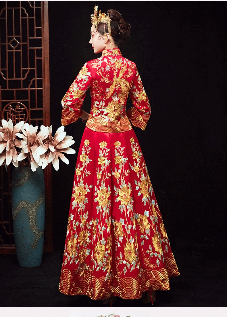 Dragon chinois et Phoenix ont une robe Chaplet et robe officielle Xiuhe