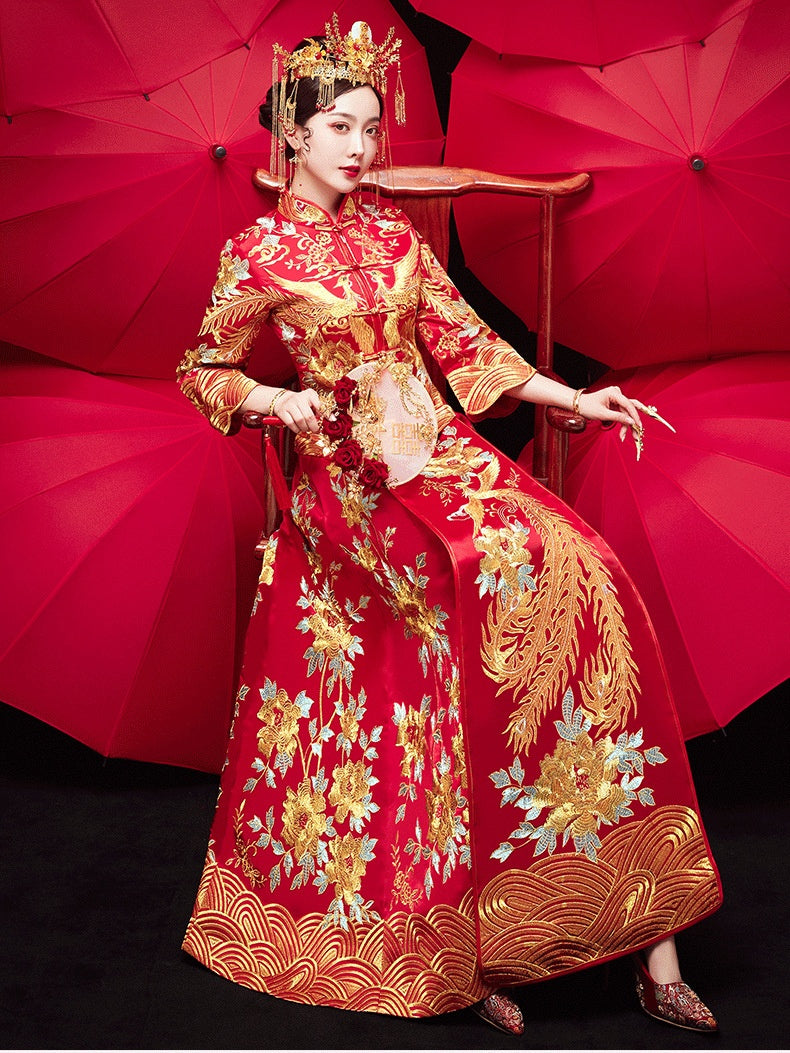 Dragon chinois et Phoenix ont une robe Chaplet et robe officielle Xiuhe