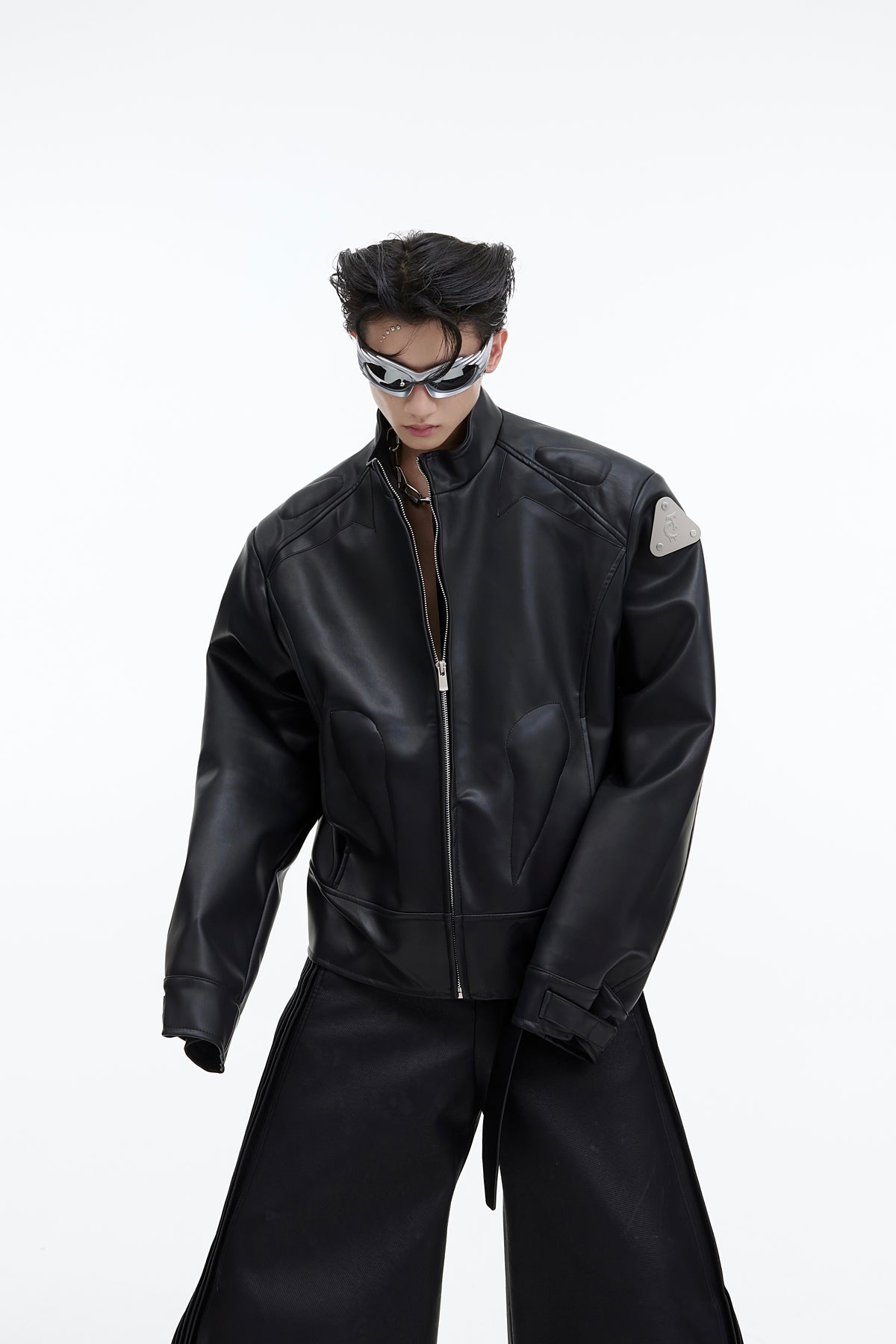 Veste en cuir métal design graphique Veste