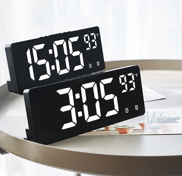 Horloge électronique multifonction créative Simple grand écran Horloge alarme multi-groupes