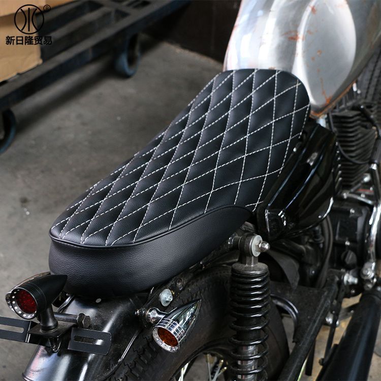 Retro coussin en diamant modifié pour coussin moto
