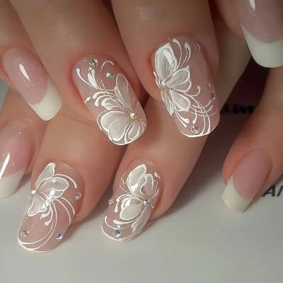 24 pièces Nail Art Haute Mode Simple Strass papillon fleur de vache porter Nail