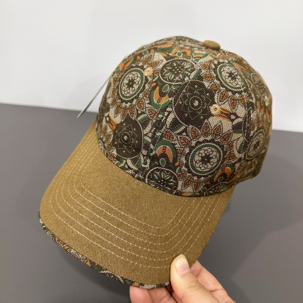 Hommes et femmes Identique Ethnic Casual Style Sunflower Patchwork Totem Blocage de couleur D