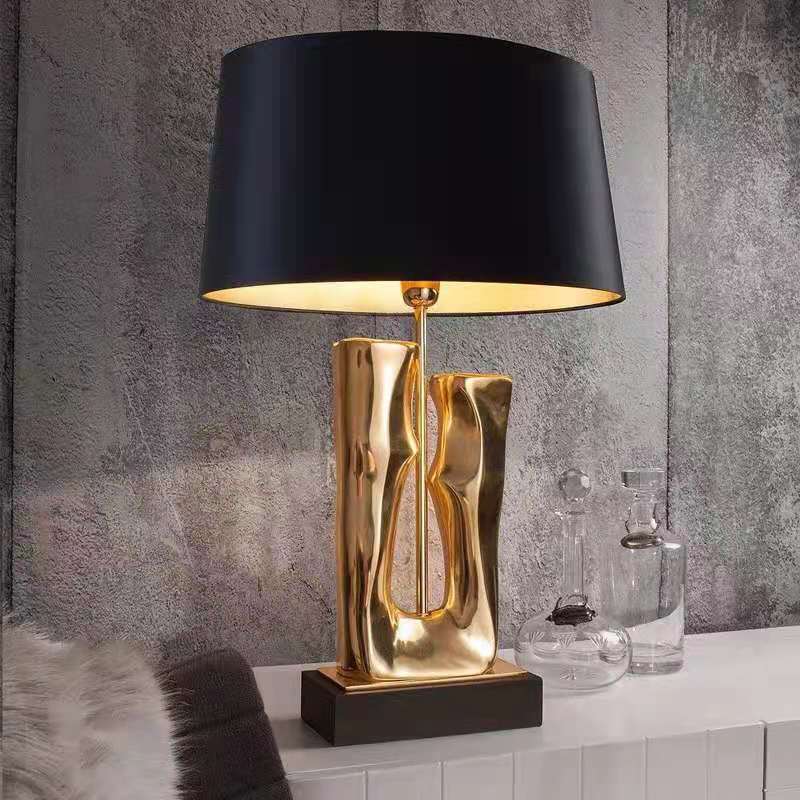 Lampe de table mode légère-luxe minimaliste art créatif