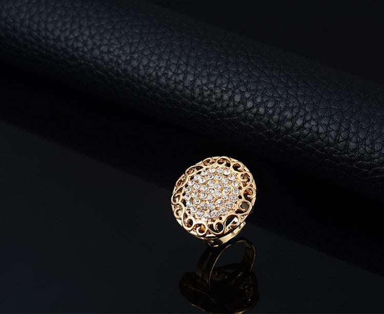 Collier boucles d'oreilles bague bijoux ensemble quatre pièces