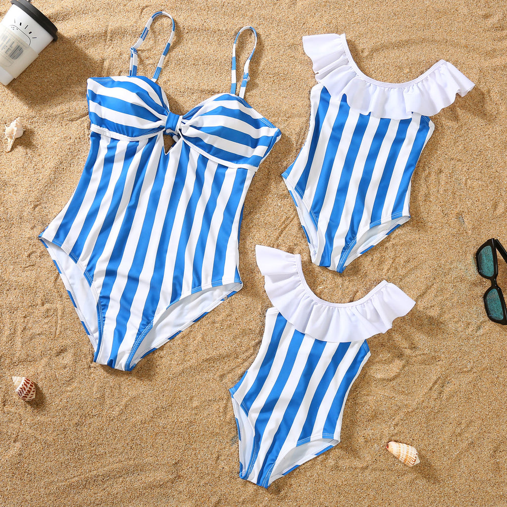 Maillot de bain Bikini bleu et blanc