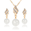 Ensemble de colliers perlés