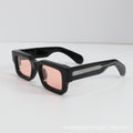 Lunettes de soleil tendance Hommes et Femmes