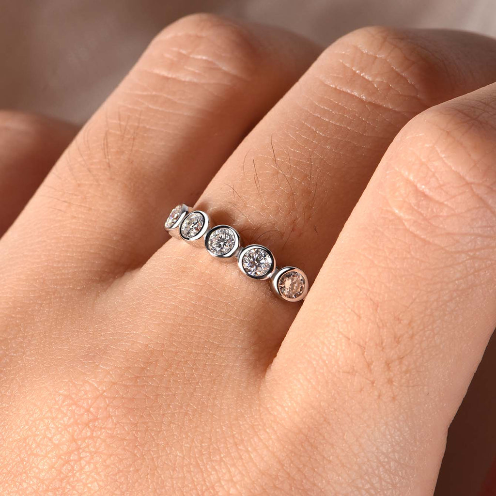 S925 Lunette en argent sterling 3mm Set 5-Stone Moissanite Anneau D Couleur VVS1 US Taille 6-9 GRA Ce