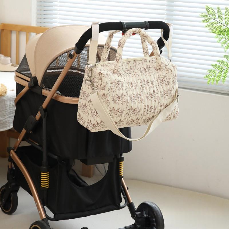 Sac d'organisateur portable en une seule pièce de fleur matelassé