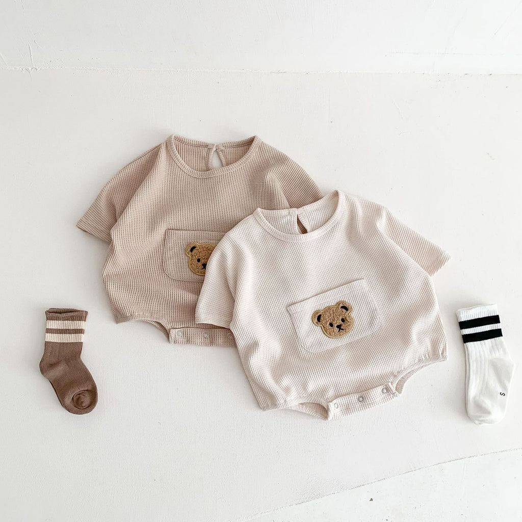 Mignon petit ours bébé manches courtes combinaison de saut
