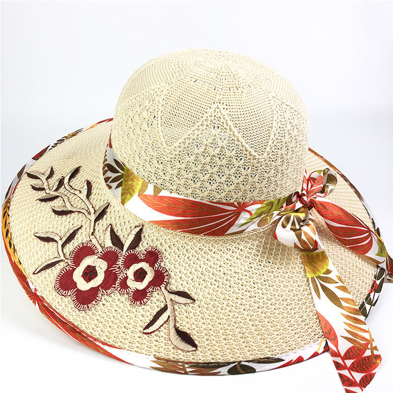 Chapeau de soleil d'été pour la protection de la plage