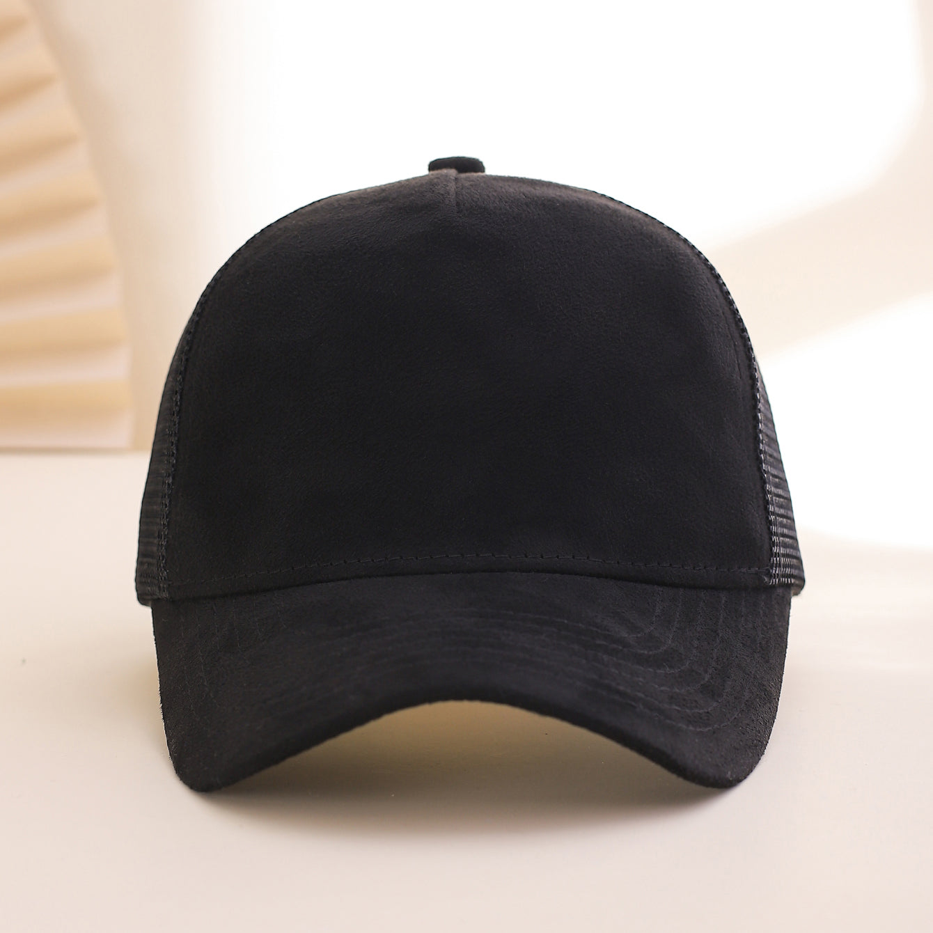 Simple et polyvalent Imitation Tissu Suede Casquette de baseball multicolore pour l'été extérieur
