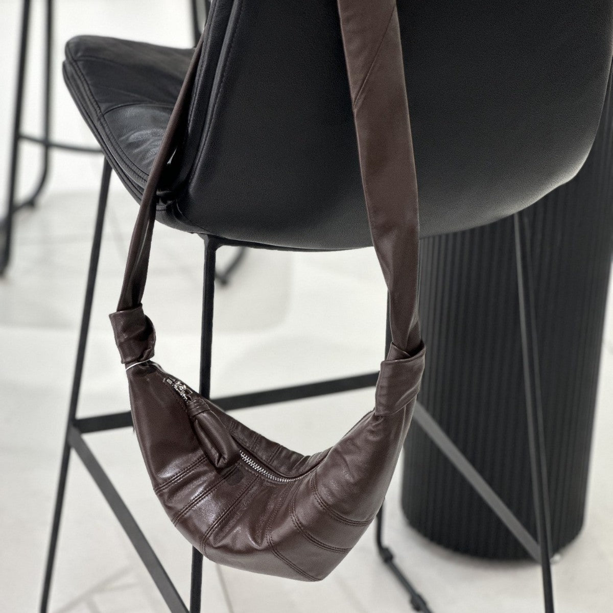Hot-selling European and American sheepskin croissant bag for foreign trade