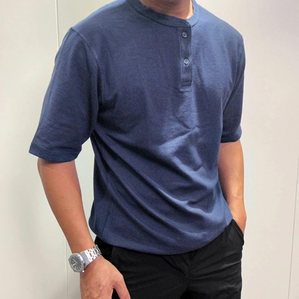 Hommes Couleur solide Waffle Knit Henley T Shirt 2 boutons Placket Short Sleeve Breathable Casu