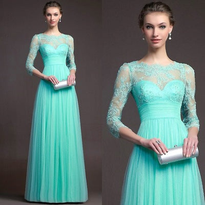 Robe à manches longues en dentelle