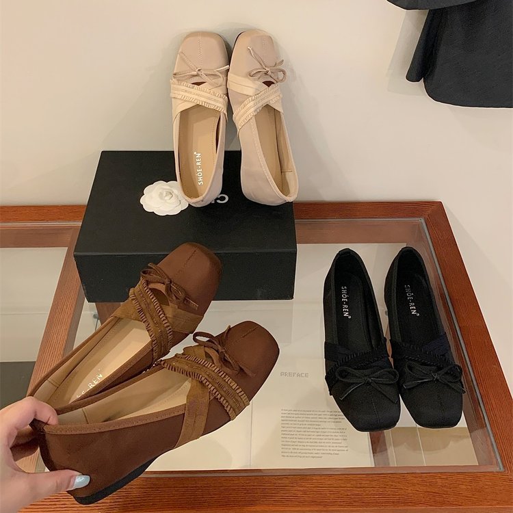 Femmes Ballet Style Bow Talon caché Mary Janes