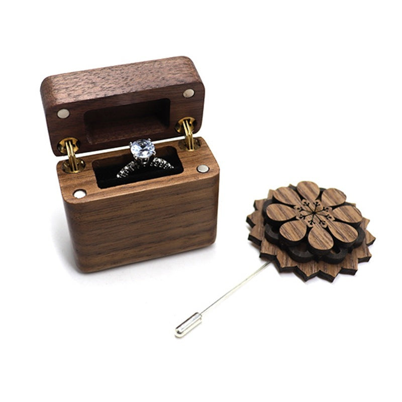 Boite à anneaux en noyer Magnet Lighter Boucles d'oreilles Studs Mini femmes de rangement de voyage