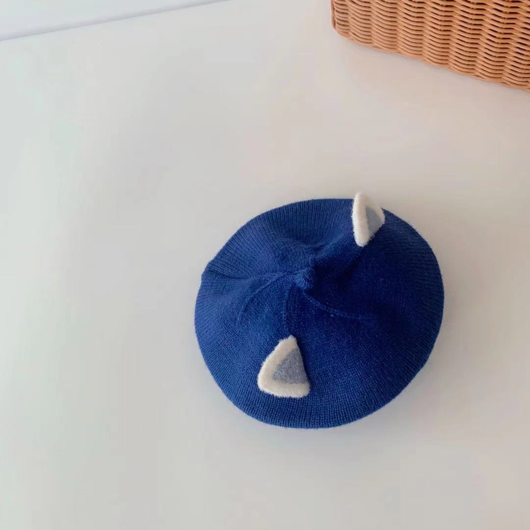 Chapeaux de laine de tricot de printemps et d'automne