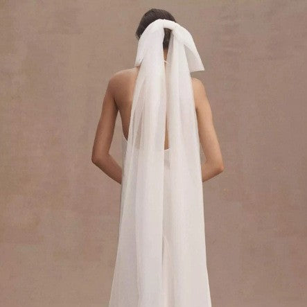 Minimaliste Blanc Double couche Tulle Veil nuptial avec une Bow