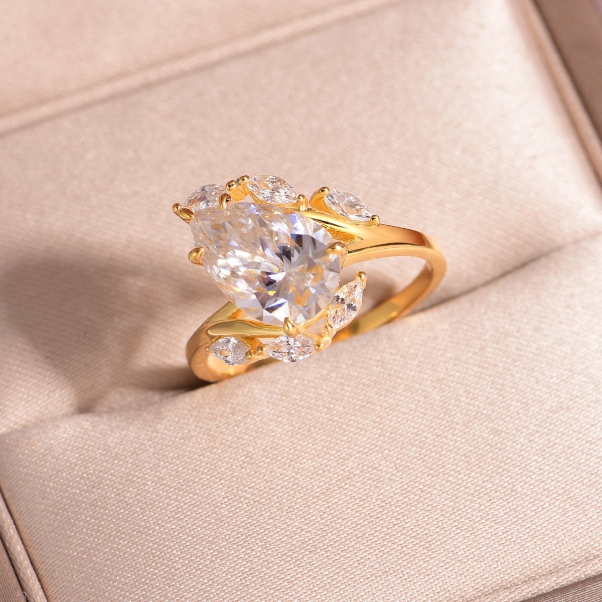 S925 Argent plaqué or 8x12mm Boucle de poire Moissanite Anneau Marquis Accents D Couleur VVS1 US S