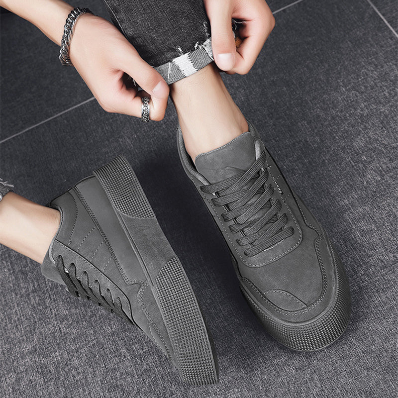 Casual Board Flat Shoes Hommes Respirant Sneakers en dentelle épaisse pour la marche