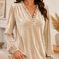 Blouse à manches longues à col en V à bords volants