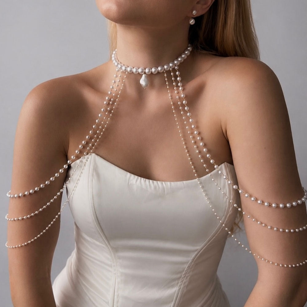 Accessoire à chaîne de corps en perles multicouches pour les femmes