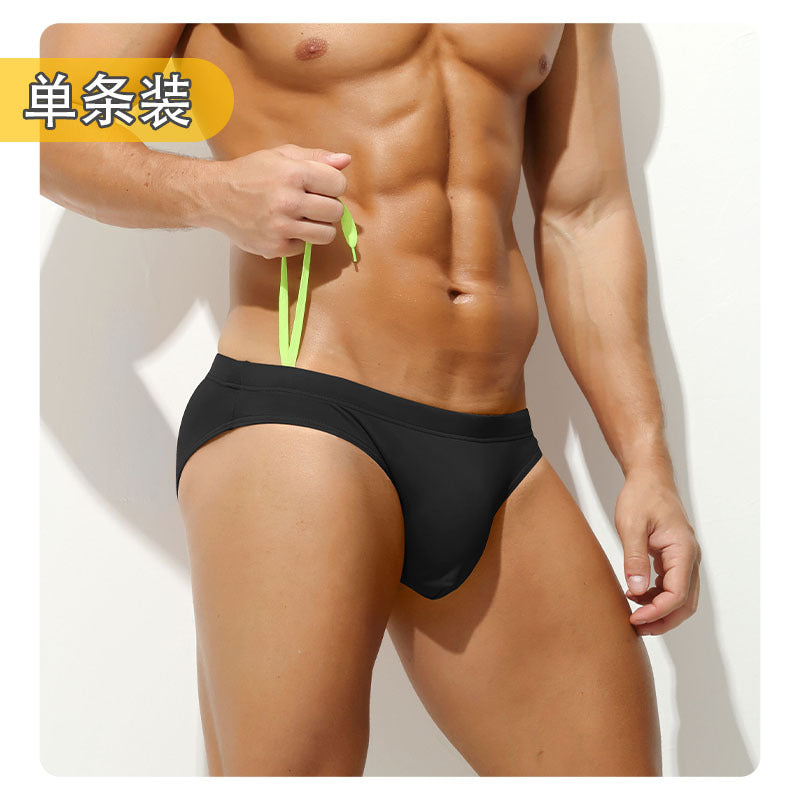 Triangle des hommes couleur solide faible taille Personnalité