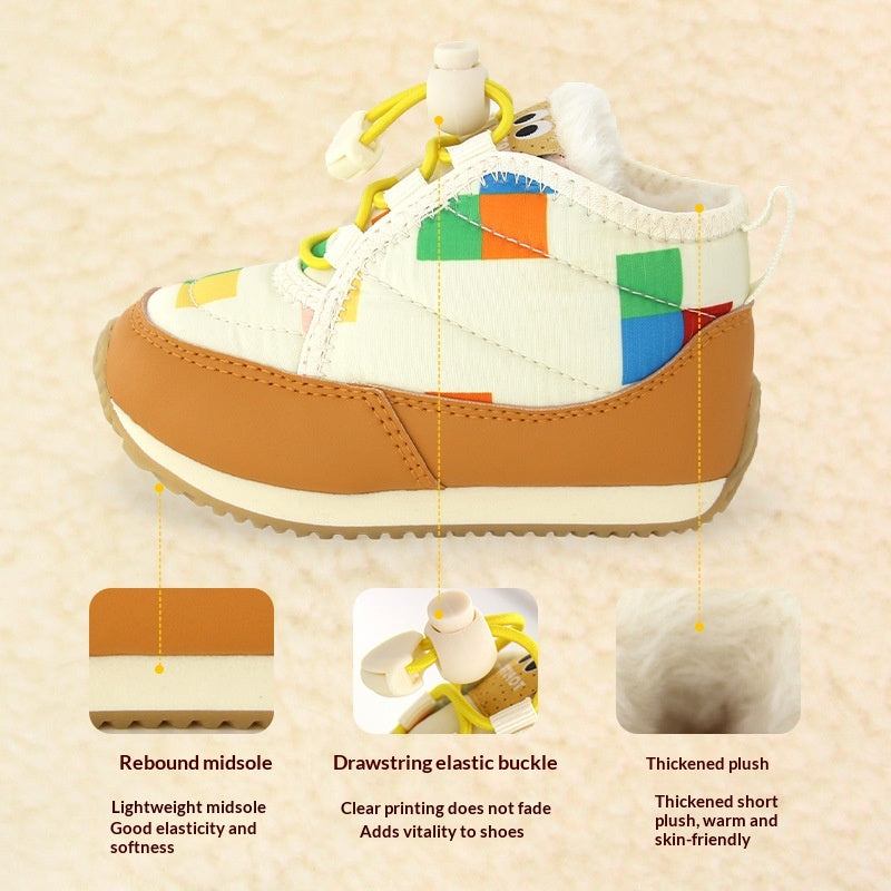 Bottes de neige pour enfants de fond doux d'hiver