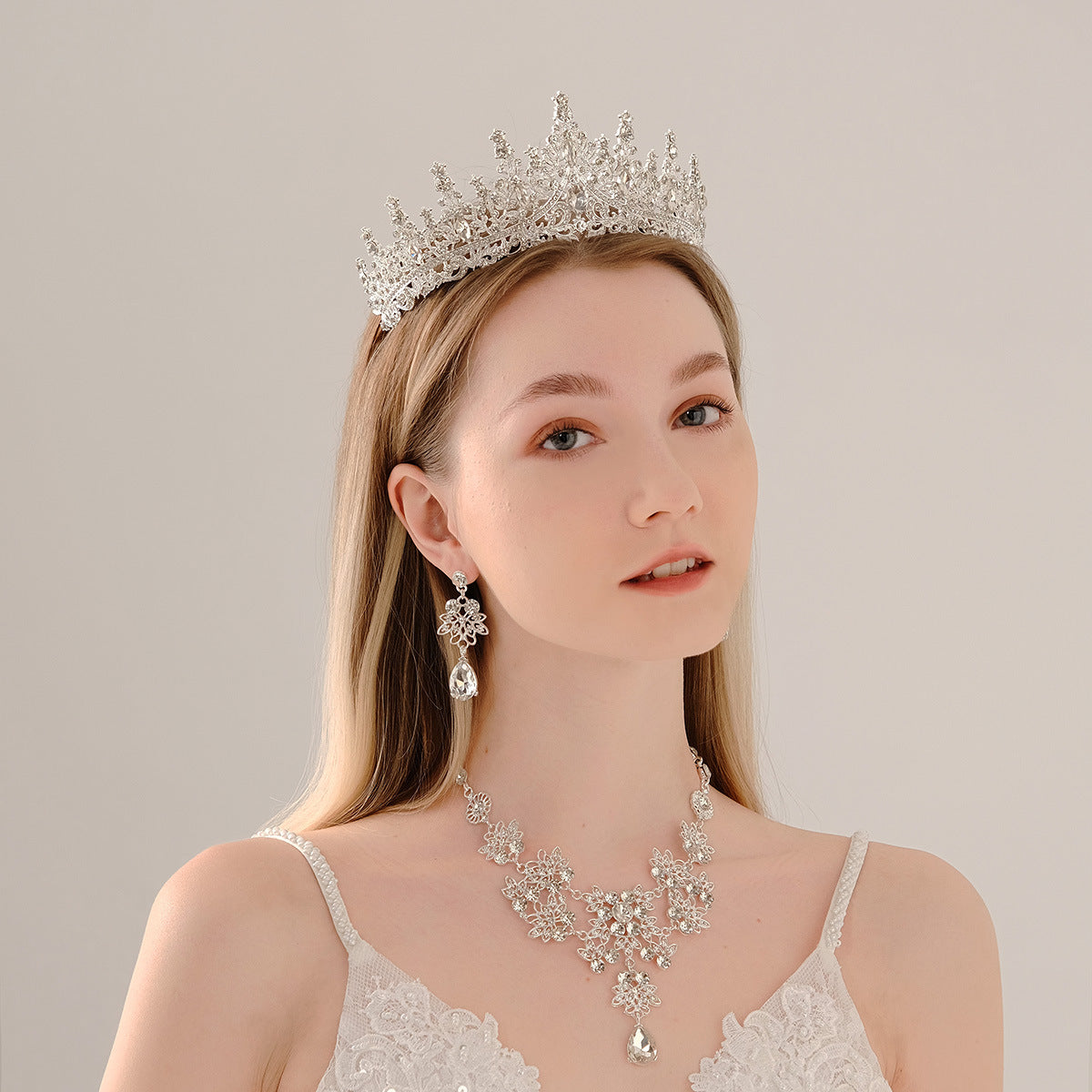 Light Luxury Socialite Style Wedding Dress Hair Accessories