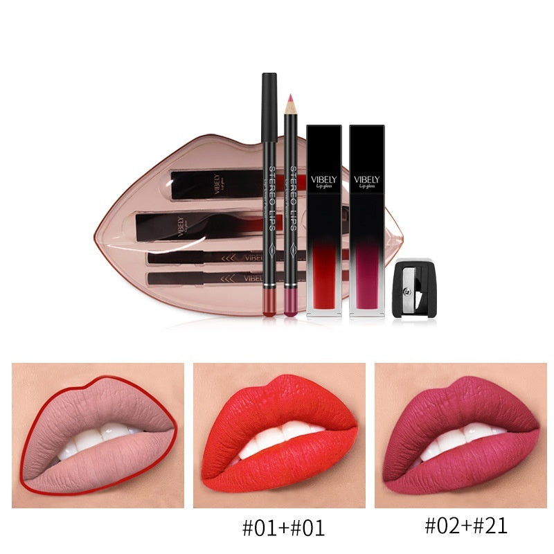 Linge de lèvre nu mat et lip Gloss Set