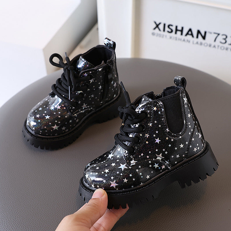 Bottes pour enfants Chaussures pour enfants Short